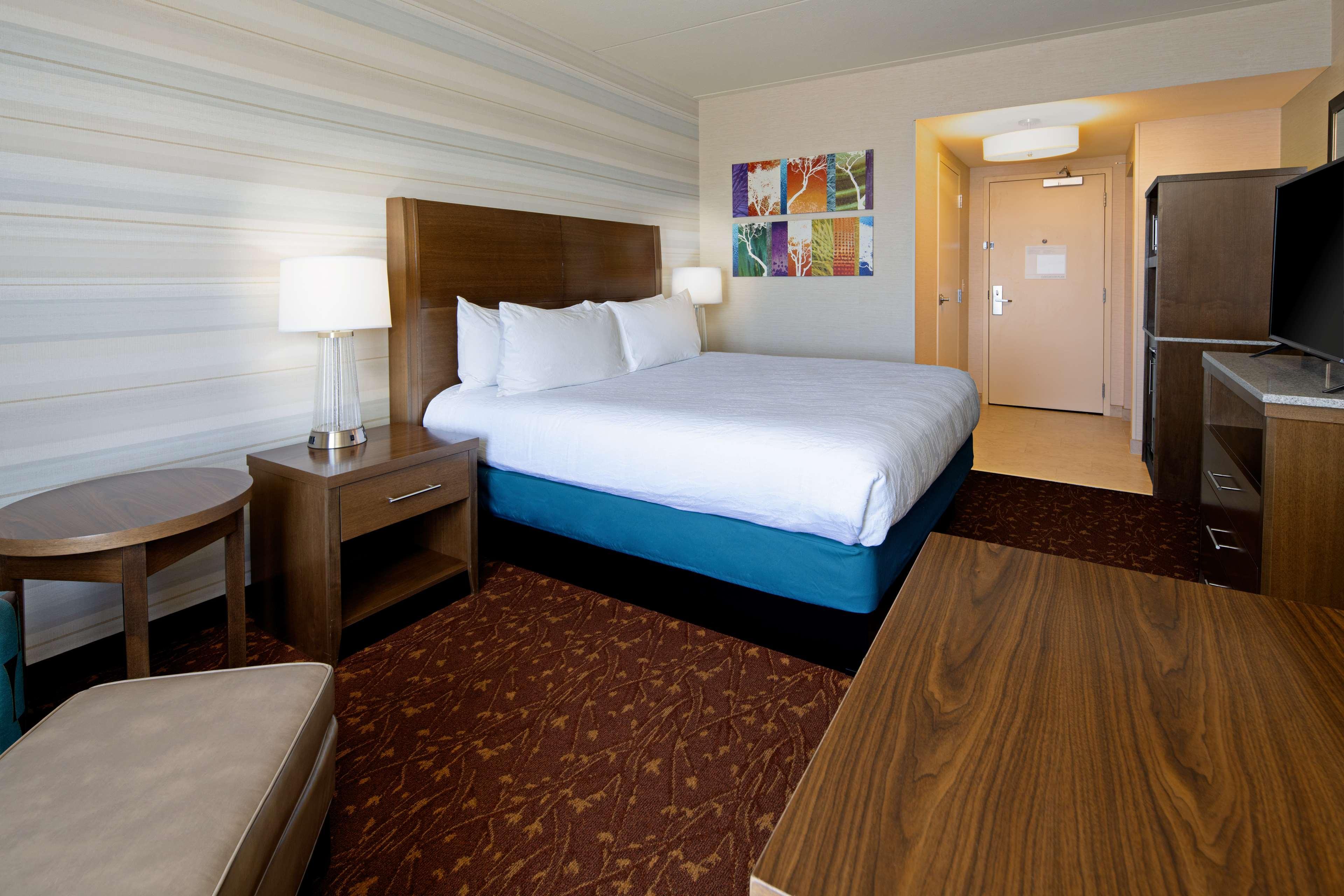 Hilton Garden Inn Albuquerque Airport Exterior photo