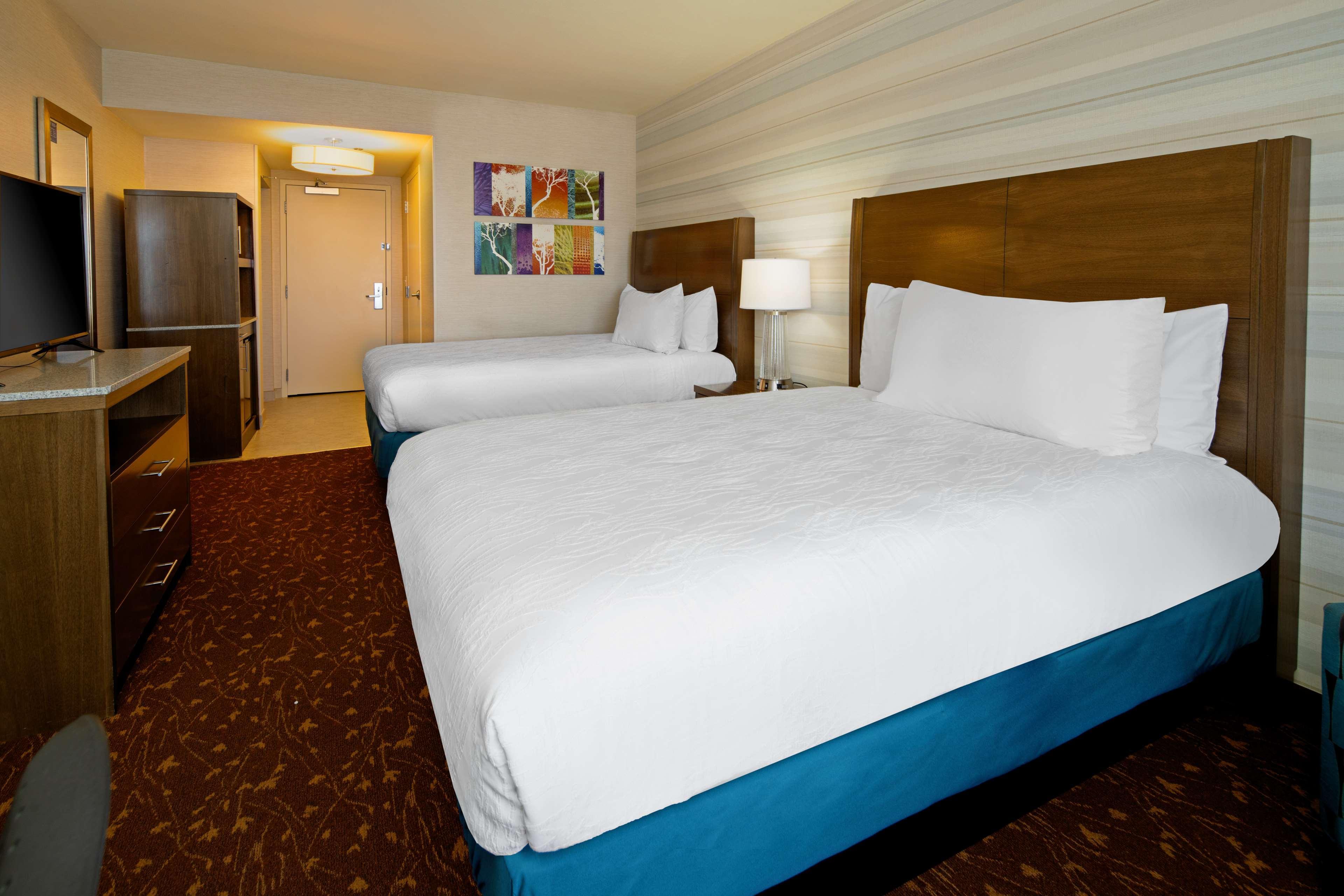Hilton Garden Inn Albuquerque Airport Exterior photo