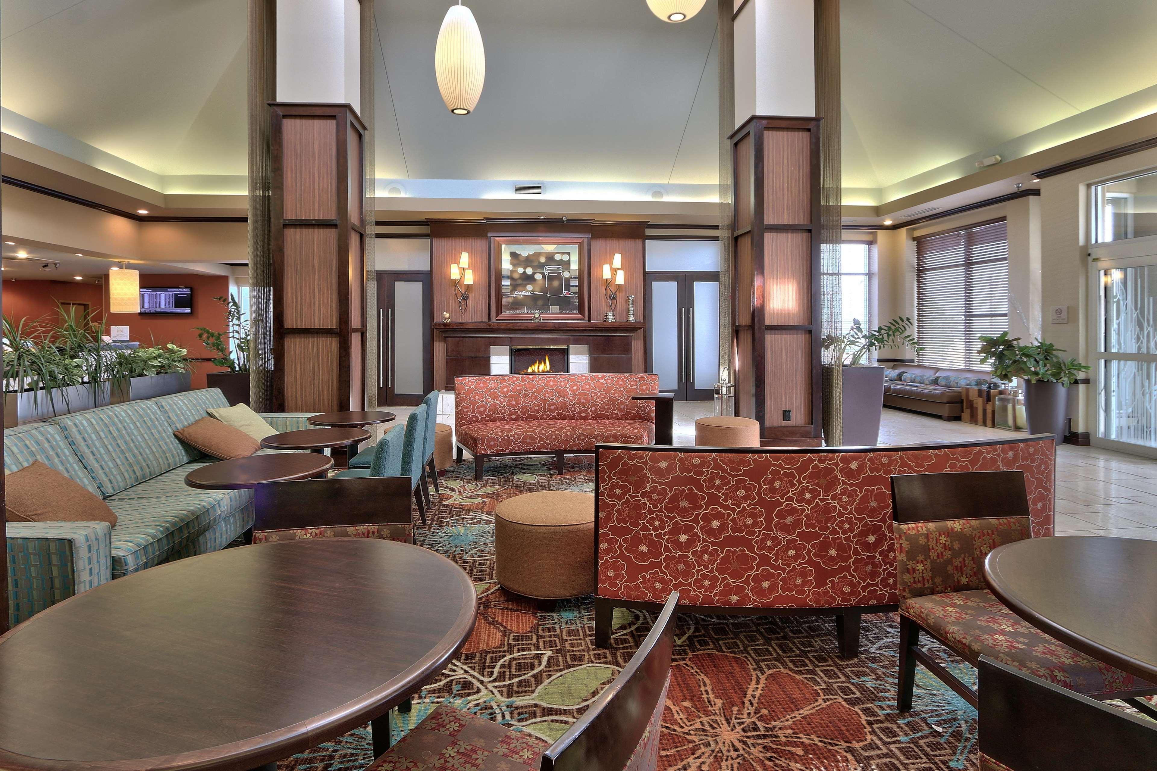 Hilton Garden Inn Albuquerque Airport Exterior photo