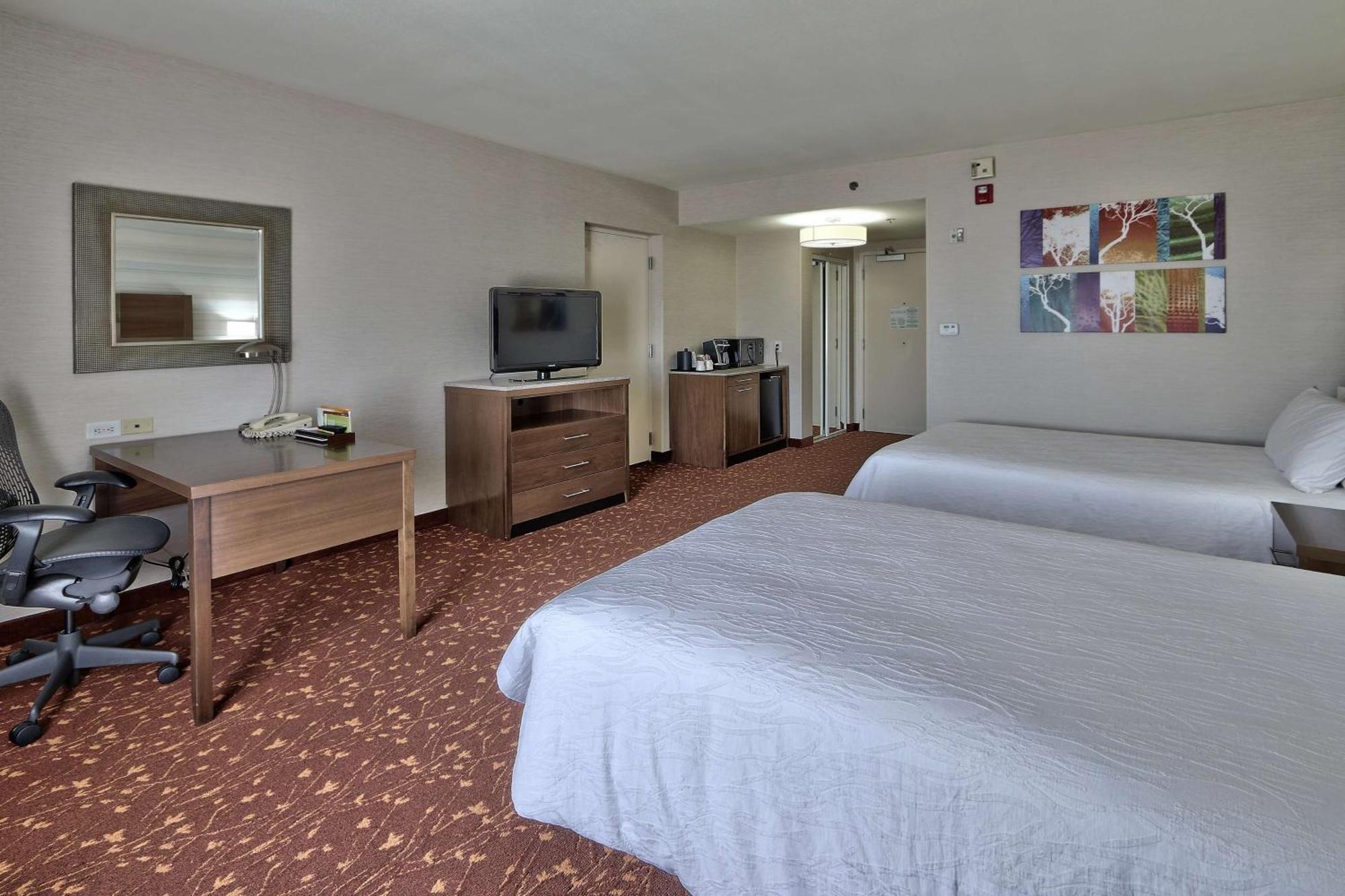 Hilton Garden Inn Albuquerque Airport Exterior photo