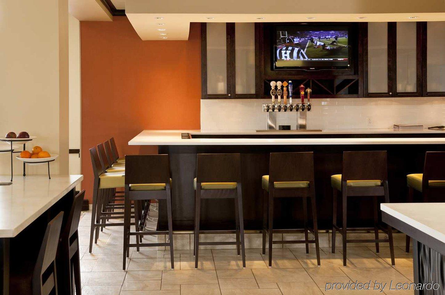 Hilton Garden Inn Albuquerque Airport Exterior photo